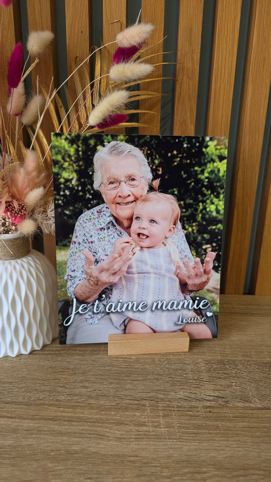 Plaque en métal personnalisée Je t’aime Mamie – Texte au choix ( avec support en bois inclus )